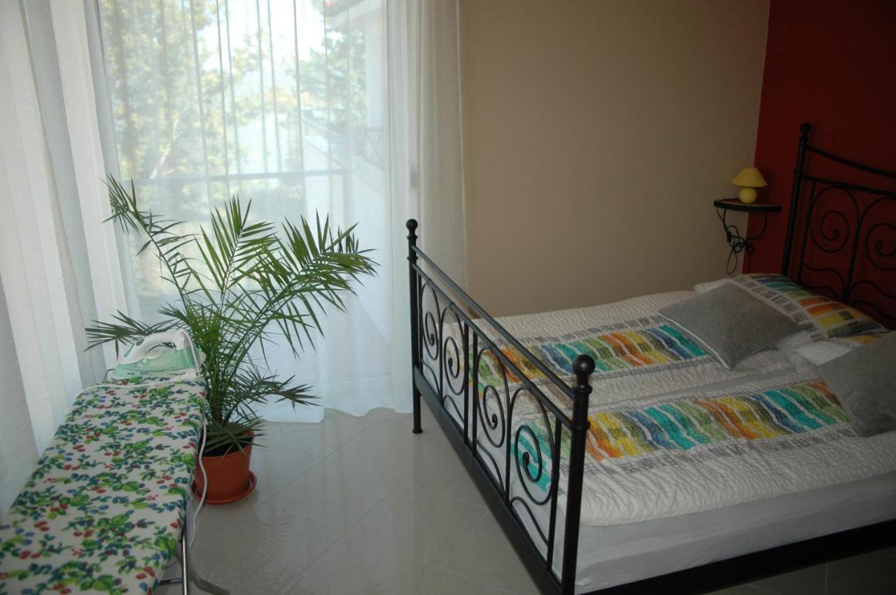 שיופוק Gruber Apartman מראה חיצוני תמונה